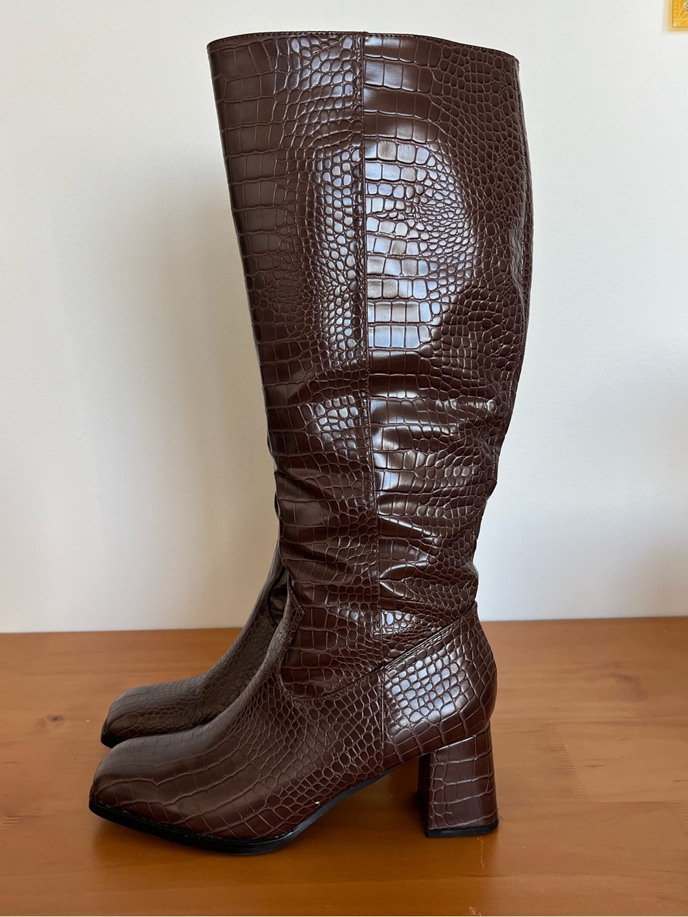 Knee High Crocodile Embossed Brown Go-Go Boots
